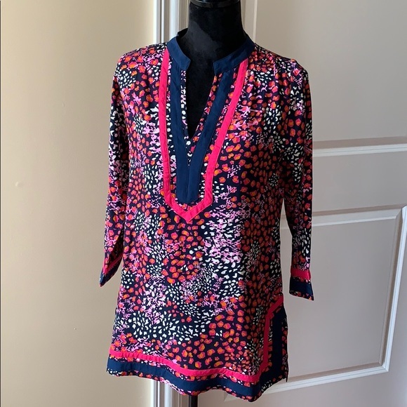 NWOT.....ESCAPADA LIVING tunic - Picture 3 of 6